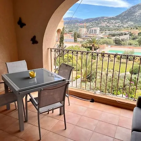 Joli Confort Proche Toutes Commodites Dans Calme Apartment