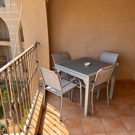 Apartment Joli Confort Proche Toutes Commodites Dans Calme