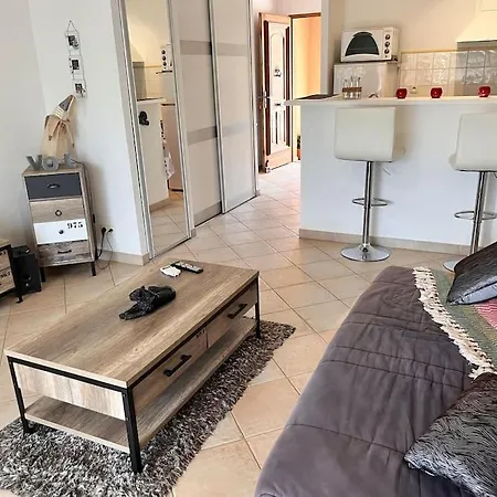 Joli Confort Proche Toutes Commodites Dans Calme 아파트