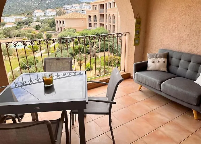 Apartament Joli Confort Proche Toutes Commodites Dans Calme LʼÎle-Rousse