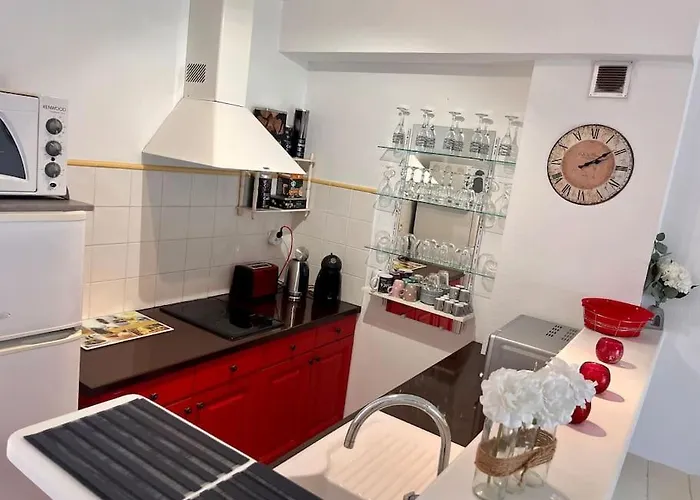 Apartment Joli Confort Proche Toutes Commodites Dans Calme